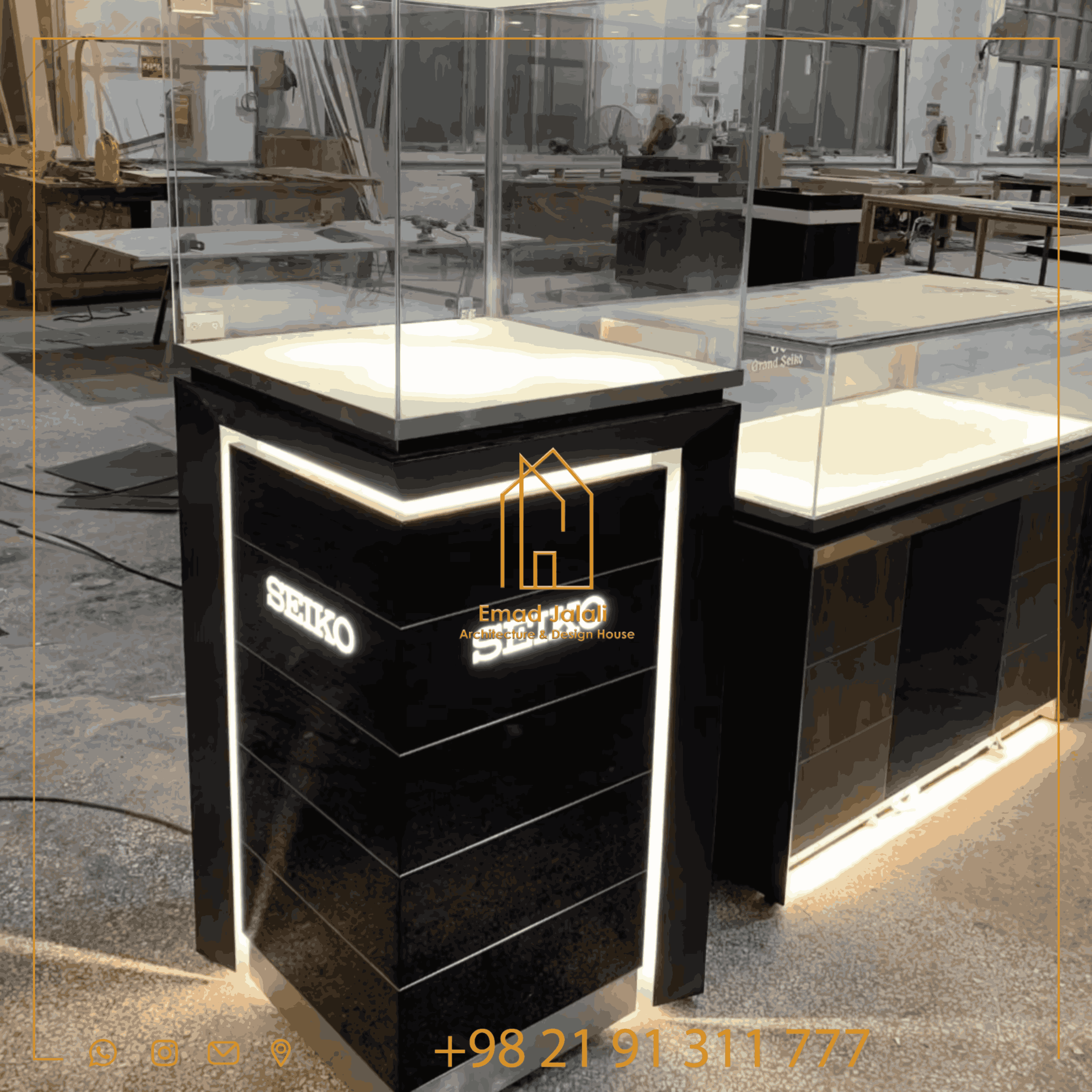 ویترین نمایش ساعت لوکس