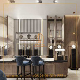 ویترین شیشهای با نورپردازی