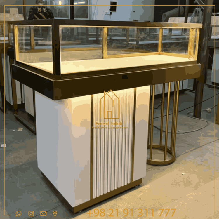 ویترین شیشه ای جواهرات