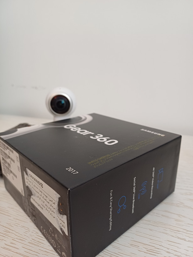 دوربین ۳۶۰ درجه سامسونگ Gear 360 مدل SM‑R210 – دستدوم در حد نو